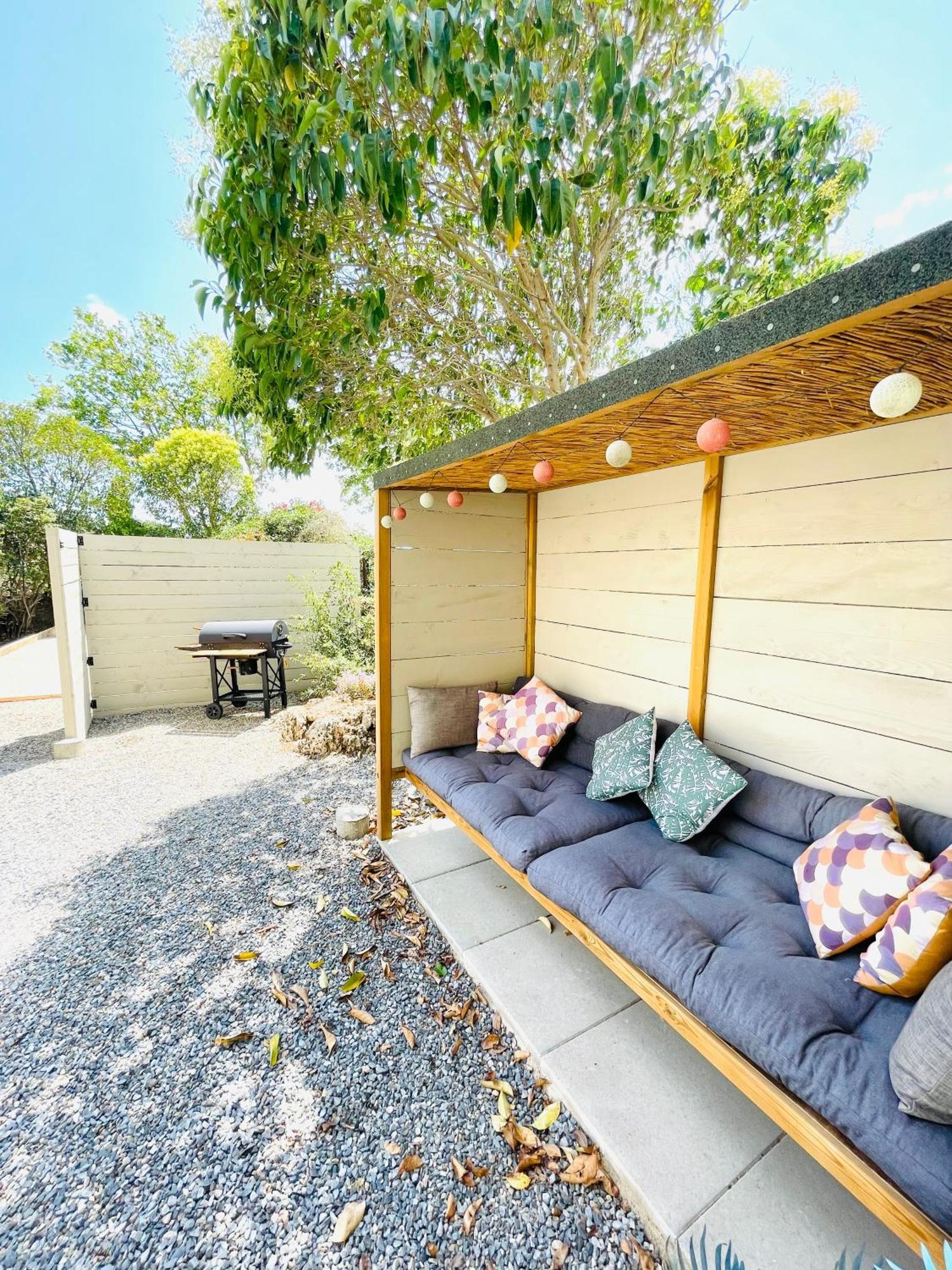 Les Ecuries - 3 Bedroom Gite With Plunge Pool Near Narbonne & The Canal Du Midi Saint-Nazaire-d'Aude エクステリア 写真