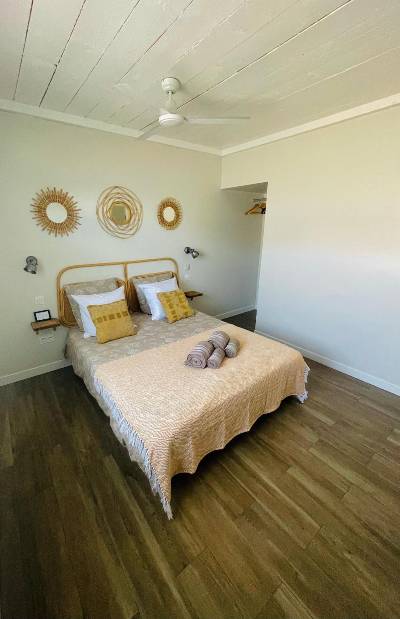 Les Ecuries - 3 Bedroom Gite With Plunge Pool Near Narbonne & The Canal Du Midi Saint-Nazaire-d'Aude エクステリア 写真